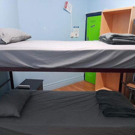 Ozi Inn Backpackers - Perth - מראה חיצוני תמונה