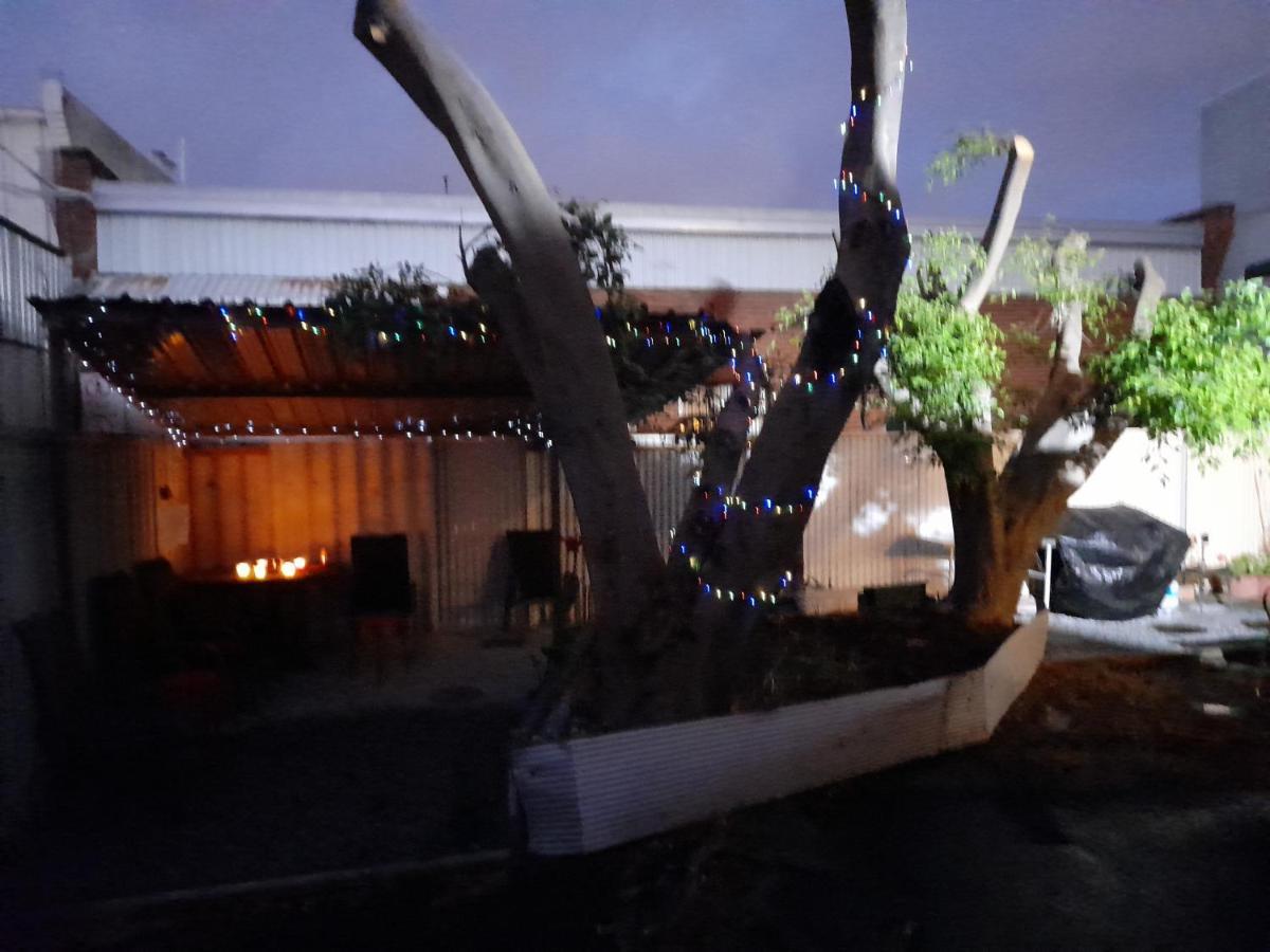 Ozi Inn Backpackers - Perth - מראה חיצוני תמונה