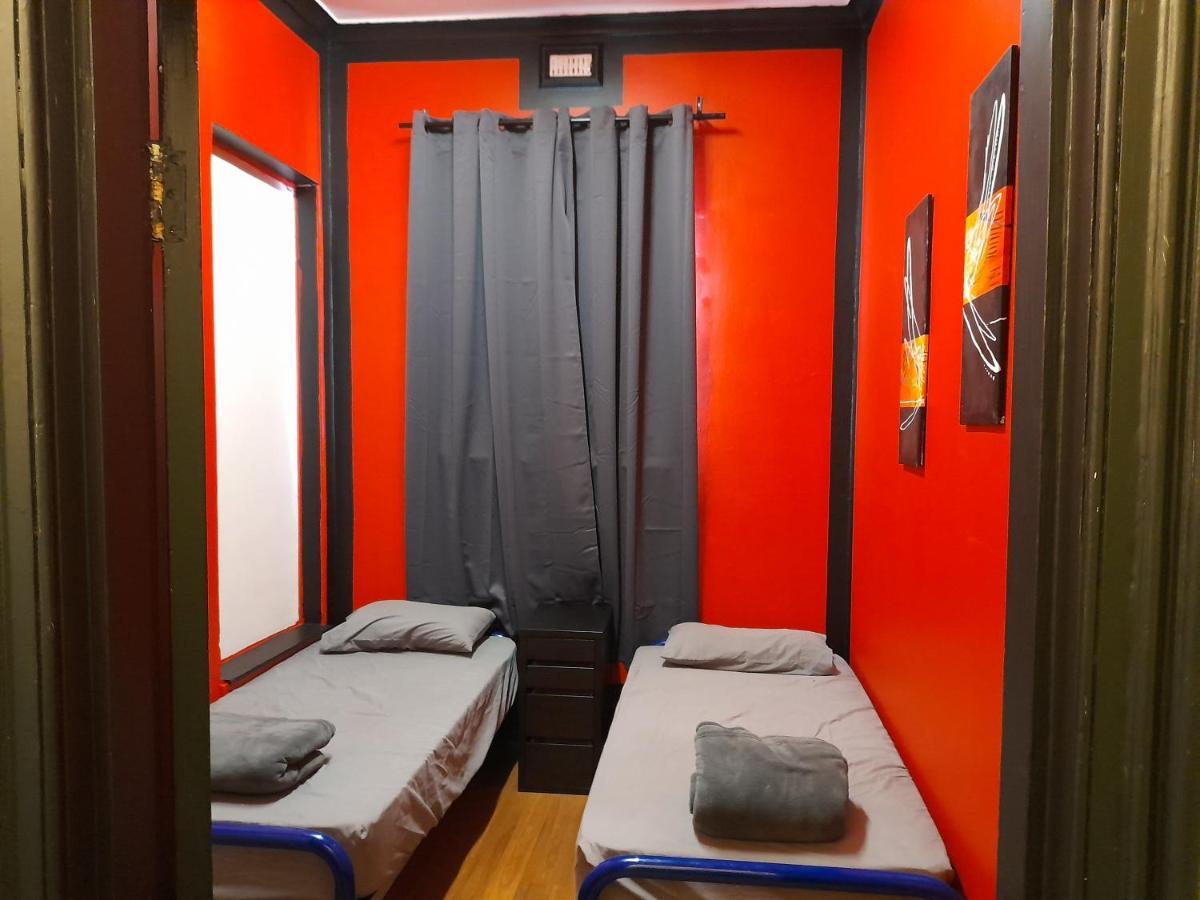 Ozi Inn Backpackers - Perth - מראה חיצוני תמונה