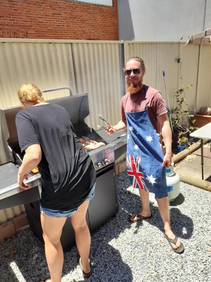 Ozi Inn Backpackers - Perth - מראה חיצוני תמונה