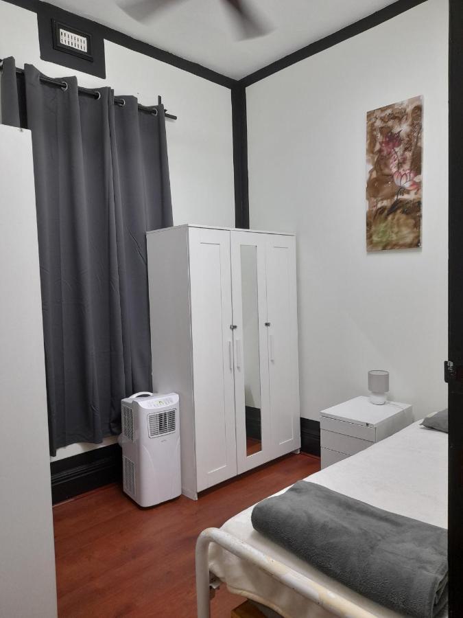 Ozi Inn Backpackers - Perth - מראה חיצוני תמונה